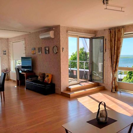 Sunset Dream Apartment With A Panoramic Seaview Haapsalu Luaran gambar