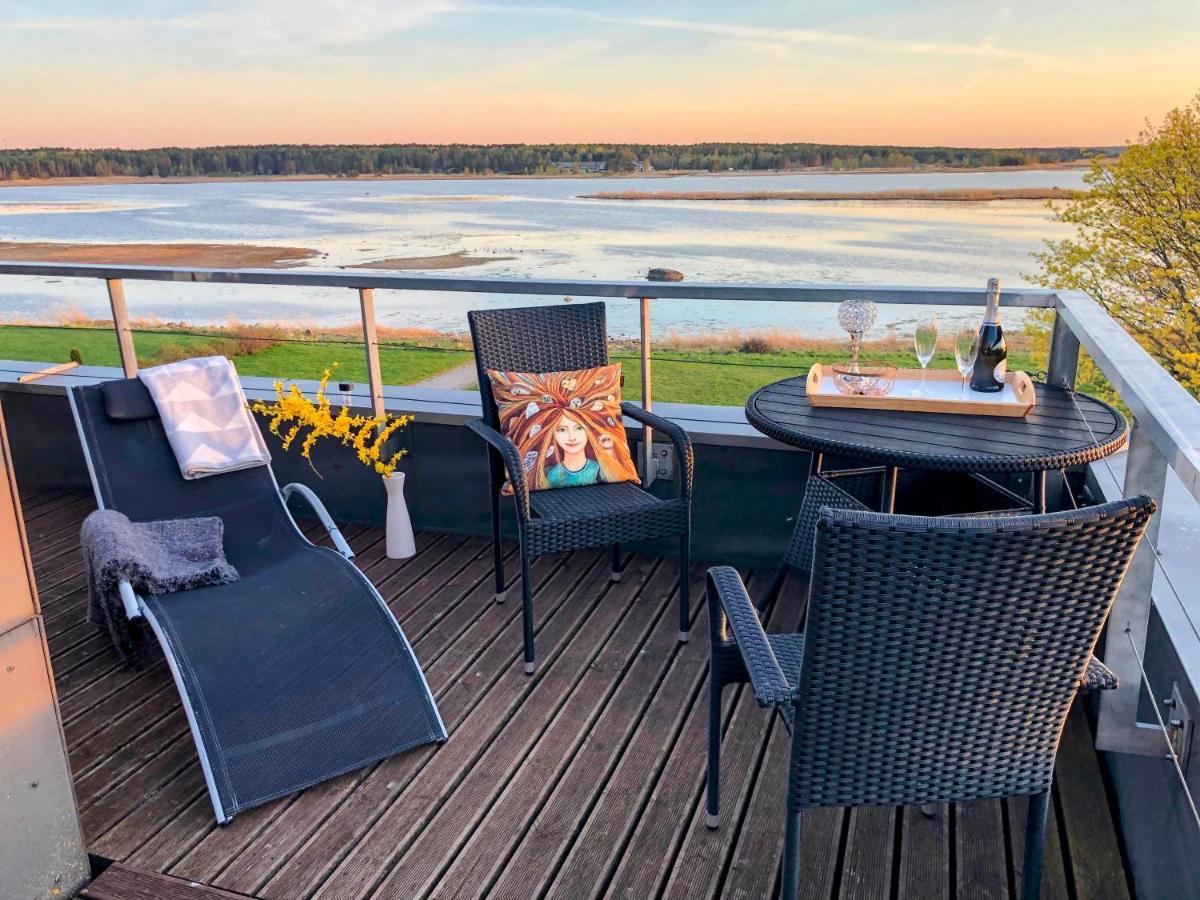 Sunset Dream Apartment With A Panoramic Seaview Haapsalu Luaran gambar