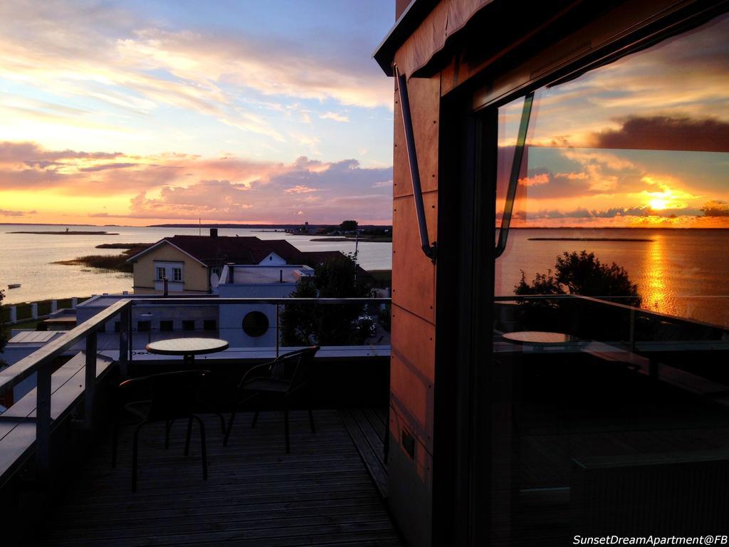 Sunset Dream Apartment With A Panoramic Seaview Haapsalu Luaran gambar