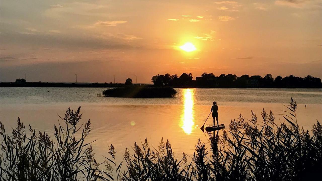 Sunset Dream Apartment With A Panoramic Seaview Haapsalu Luaran gambar
